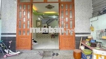 Nhà 4 phòng trục chính hẻm Nguyễn Văn Cừ