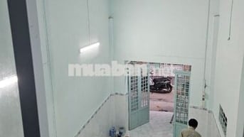 Cho thuê nhà nguyên căn hẻm xe hơi vào tận cửa,nhà thoáng mát, an ninh