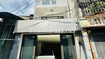 🏡 CHO THUÊ NHÀ NGUYÊN CĂN – FULL NỘI THẤT 📍 215/, Nguyễn Xí, P.26, Q.B