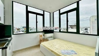 Căn hộ mini siêu đẹp view full cửa sổ trời trên đường Thống Nhất