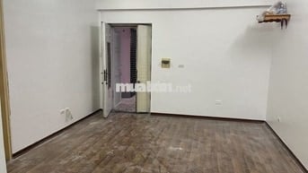 Cho thuê chung cư ct4c xa la HĐ 1 ngủ,1 wc, có thể sửa thành 2 ngủ