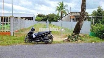 Kẹt lắm cần bán gấp đất thổ cư