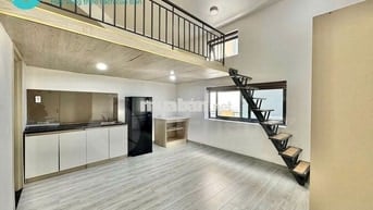 Duplex chính chủ tách bếp, 2 gian ngủ, gần GiGamall Full nội thất