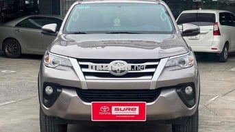 Fortuner 2020 2.4 Dầu - Sàn, còn thương thảo