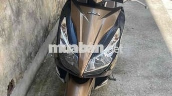 Xe Honda AirBlade, màu sắc: Vàng trắng đen