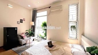 Phòng trọ FULL NT ban công cửa sổ lớn tại Thích Quảng Đức gần sân bay