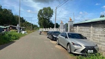 Bán Lô Đất Hàng F0 gần Hồ Đá Bàng Thuộc Đá Bạc Giáp Long Phước