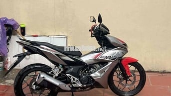 xe giấy tờ đấu giá