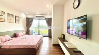 Phòng FULL NT 40m2 Ban Công Cửa Sổ lớn tại Đào Duy Anh gần sân bay
