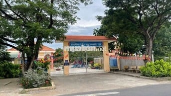 Cần Đước,Long An
mặt tiền đường Bờ Mồi
ace nào quan tâm pm nha