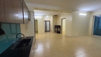 Cho thuê căn hộ CC tòa 96 Định Công - Căn góc 131m2 - 03 ngủ, 02WC