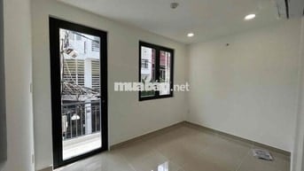 cho thuê phòng mới ban công thoáng ngay trung tâm Q3 gần DH Sài Gòn