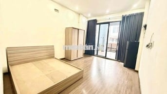 Phòng Full Nội thất, Ban công lớn - Gần Đh CN