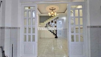 Nhà Mới Đẹp 4x10m 1Lầu (2PN 2WC) Hẻm 5m. Lê Văn Quới. Bình Tân
