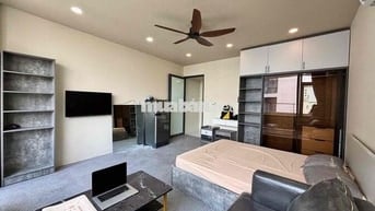 Căn Hộ Dịch Vụ 1PN – Gần Sân Bay , Nội Thất Nhập Khẩu, Ban Công