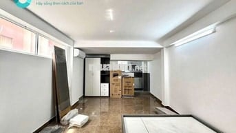 PHÒNG MỚI KENG STUDIO CỬA SỔ NGAY MẶT TIỀN ĐƯỜNG TRẦN PHÚ TRUNG TÂM Q5