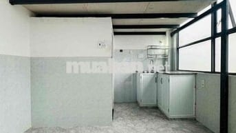 PHÒNG DUPLEX CÓ MÁY LẠNH, CỬA SỔ TRỜI- 20m2- GẦN ĐẠI HỌC GIA ĐỊNH