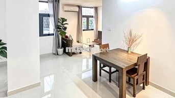 CHDV 1 PHÒNG NGỦ PHÒNG KHÁCH CỬA SỔ TRỜI NGAY CẦU CÔNG LÝ PHÚ NHUẬN.