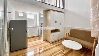 KHAI TRƯƠNG SIÊU PHẨM GÁC LỬNG CỬA SỔ TO SÁT Q10, CÁCH BÁCH KHOA 1.5km