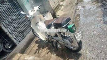 Cần bán chiếc cúp Việt Thái có giấy