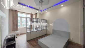 Ban công Cửa sổ tùy nhu cầu Full nội thất
