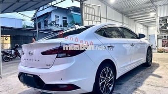 Hyundai Elantra 2.0 AT 2021 - 515 Triệu