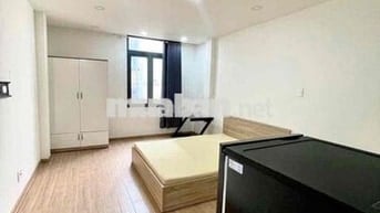 🔔Studio Cửa Sổ Lớn Full Nội Thất Sàn Gỗ Ngay Khu Phan Xích Long