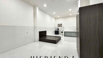 Phòng trệt mơi xây rộng 40m2 full nội thất sạch sẽ kế Kinh Dương Vương