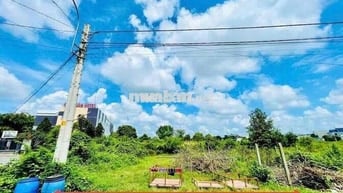 đất THỔ CƯ,240m2 giá LỖ 650TR ngay BV Xuyên Á, Tân Phú Trung