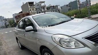 Nissan Sunny 2013  - 100000 km