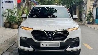 Vinfast Lux SA Base 2022