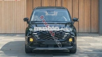 Hyundai Custin Cao Cấp 2.0T 2024