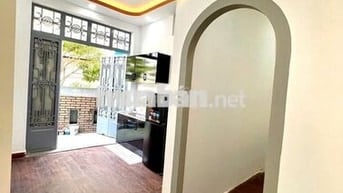 2PN + 1PK + BÁN CÔNG, NẰM Ở ĐƯỜNG LỚN HỒNG HÀ