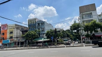 Cho thuê góc 2MT 282 đường Tên Lửa, DT 12 x 20m,  giá 85 tr/tháng