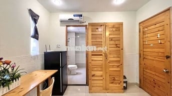 PHÒNG XINH - GIÁ TỐT GẦN CẦU LÊ VĂN SỸ Q.3 CÓ THANG MÁY - BẢO VỆ