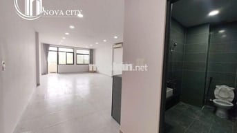 Mới trống Rộng thoáng Nội thất/ Nhà trống tùy nhu cầu