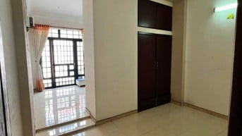 Bán nhà MTKD 425 Nguyễn Thái Bình, Tân Bình. DT 4.2x17.3m, 4 tầng