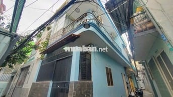 Căn góc Lê Văn Sỹ, 2PN,2WC, 2 Máy lạnh giá 11 Triệu/tháng.