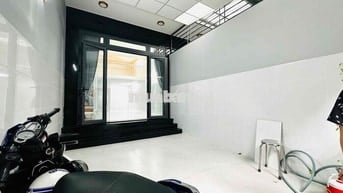 CHO THUÊ NHÀ HXH , NGAY LẠC LONG QUÂN , GIÁP Q10-3 , K GIỚI HẠN NG Ở