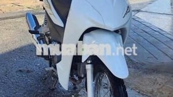 Honda Wave A 2022 nguyên zin rất đẹp.