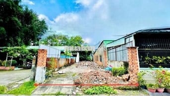 BÁN ĐẤT NGAY TRUNG TÂM TT CỦ CHI 180m2 GIÁ BÁN CHƯA ĐẾN 500TR - SHR