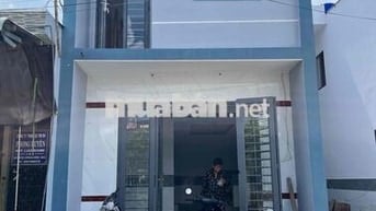 Nhà đẹp giá rẻ ngay chợ , kcn Tân Đức , Tân Đô