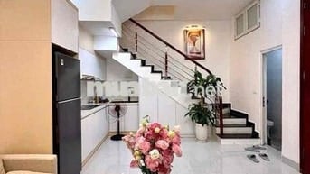 Phân khúc hiếm! Thái thịnh, dân xây thông thoáng, 33m chỉ hơn 7đ