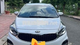 Kia Rondo 2022 tự động
