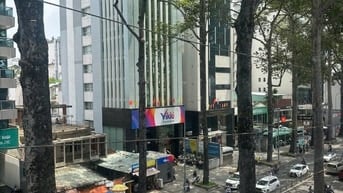 Chính Chủ Cho Thuê Nhà Nguyên Căn MT 223 Nguyễn Thị Minh Khai, Quận 1