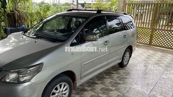 Toyota Innova 2012 E - 70000 km