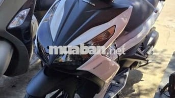 Honda Airblade 2015 Trắng mới 85%