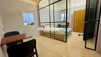Cho thuê căn hộ 1 phòng ngủ full nội thất Quận 4 gần ĐH Luật, Tôn Đản