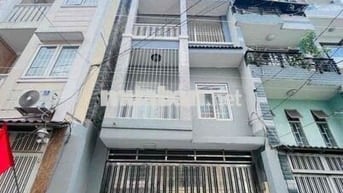 CẦN CHO THUÊ - HXH 5x20m, 489A/25B Huỳnh Văn Bánh, P.13, Q.PN, có sân