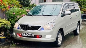 Toyota Innova 2006 G - 170000 km